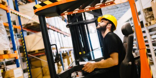 Corso di aggiornamento teorico - pratico per abilitazione alla conduzione di carrelli semoventi - 4 ore