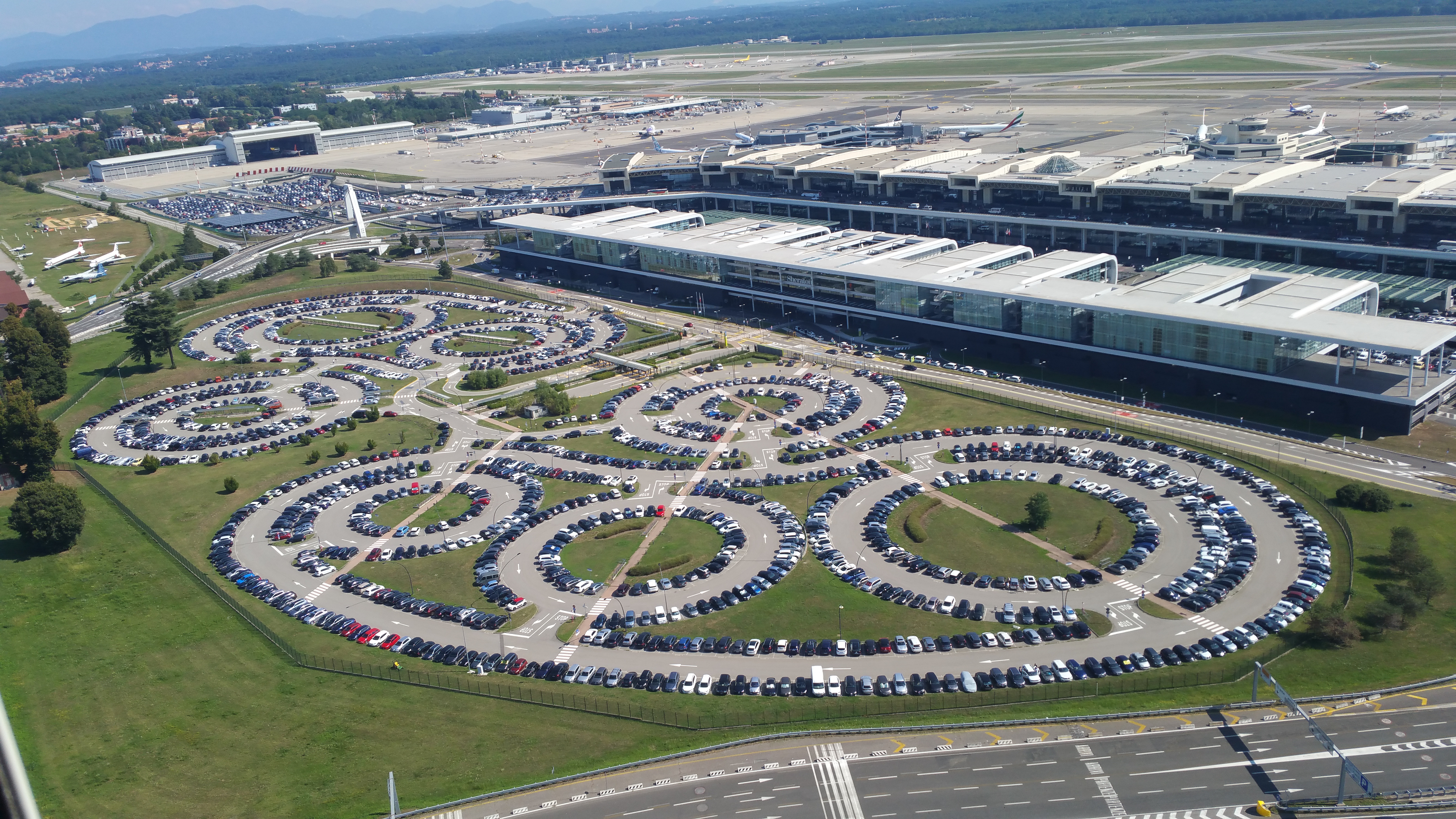 MILAN AIRPORTS PARKING