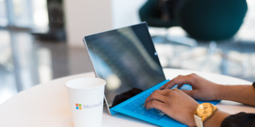 Funzionalità di Copilot integrate all’utilizzo di Microsoft Excel, Word e PowerPoint